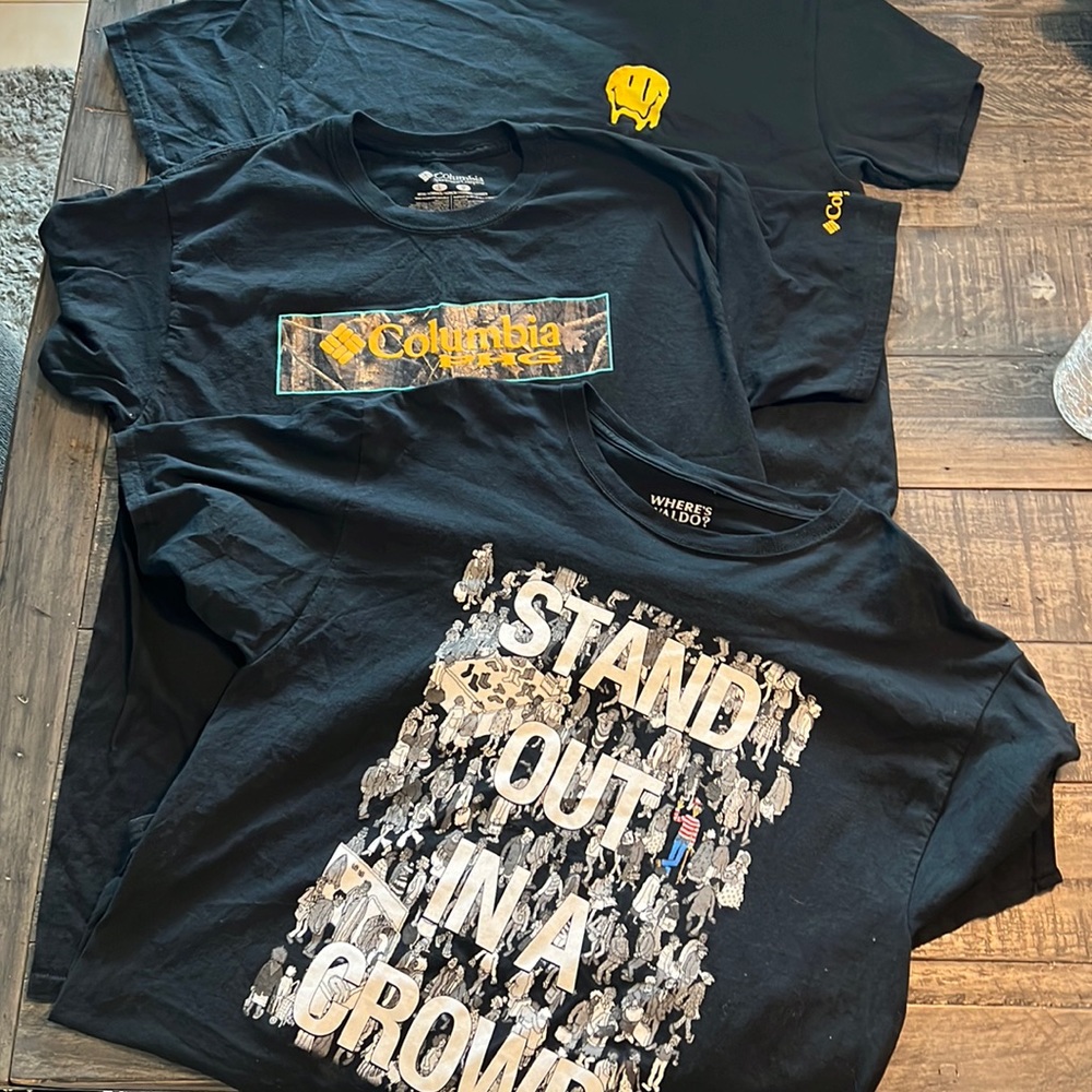 LOT OF 3 TEE SHIRTS SZ L